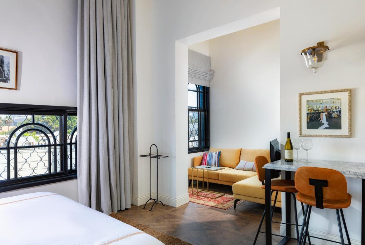 Kubler'S House Hotel Тел Авив Екстериор снимка